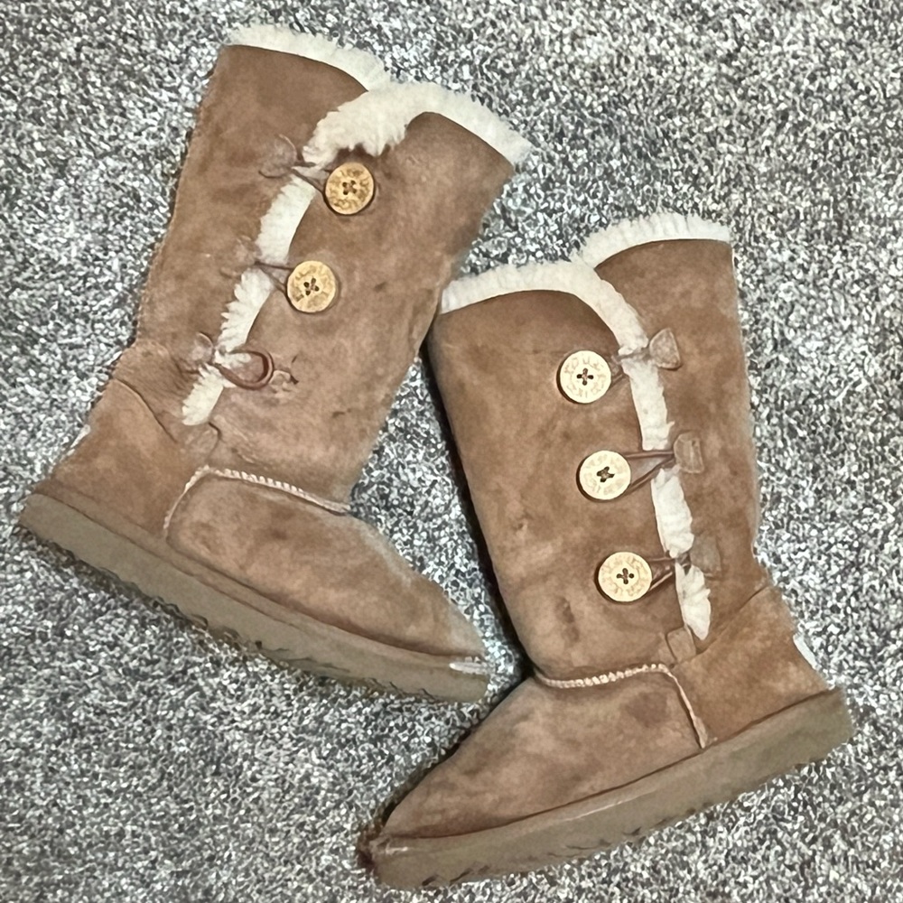 Ugg boots sz 13